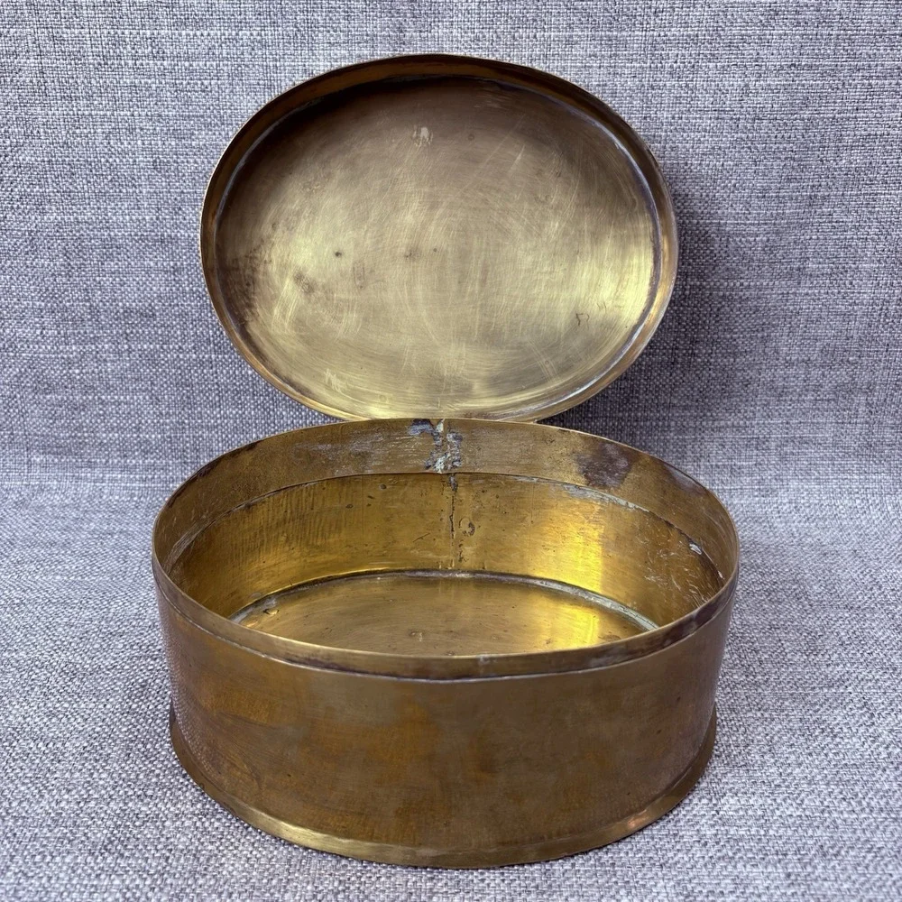 Vintage Solid Brass Oval Storage Box Large Hinged Lid Felt Bottom Gold Decor 8in